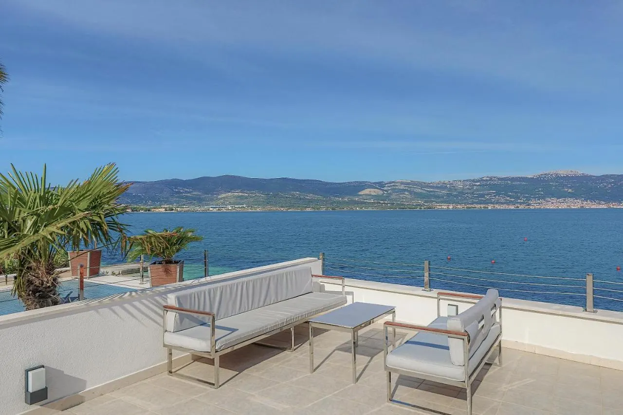Villa Sun And Sea Trogir